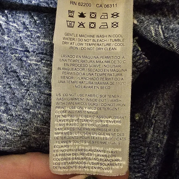 Puma Quilted Light Blue Hooded Jacket size XS - Picture 6 of 7